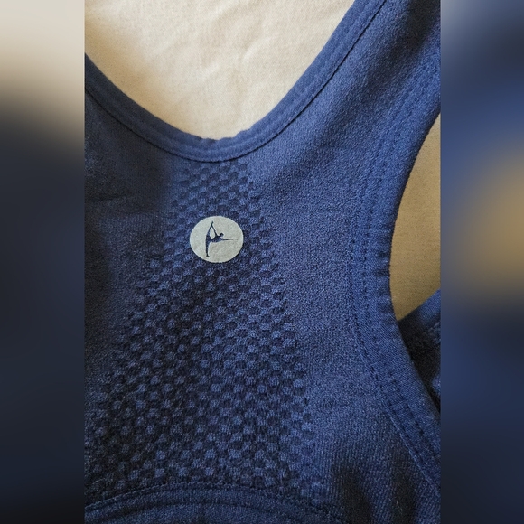 Sports bra - Picture 3 of 3